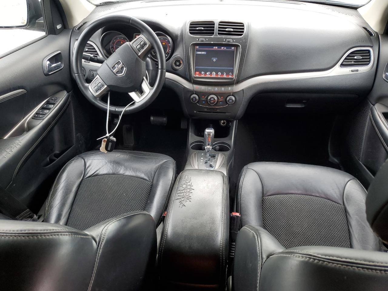 DODGE JOURNEY CROSSROAD