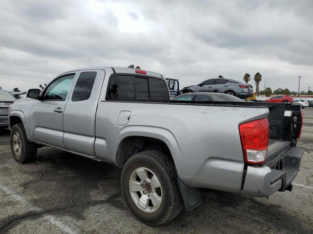 TOYOTA TACOMA ACCESS CAB