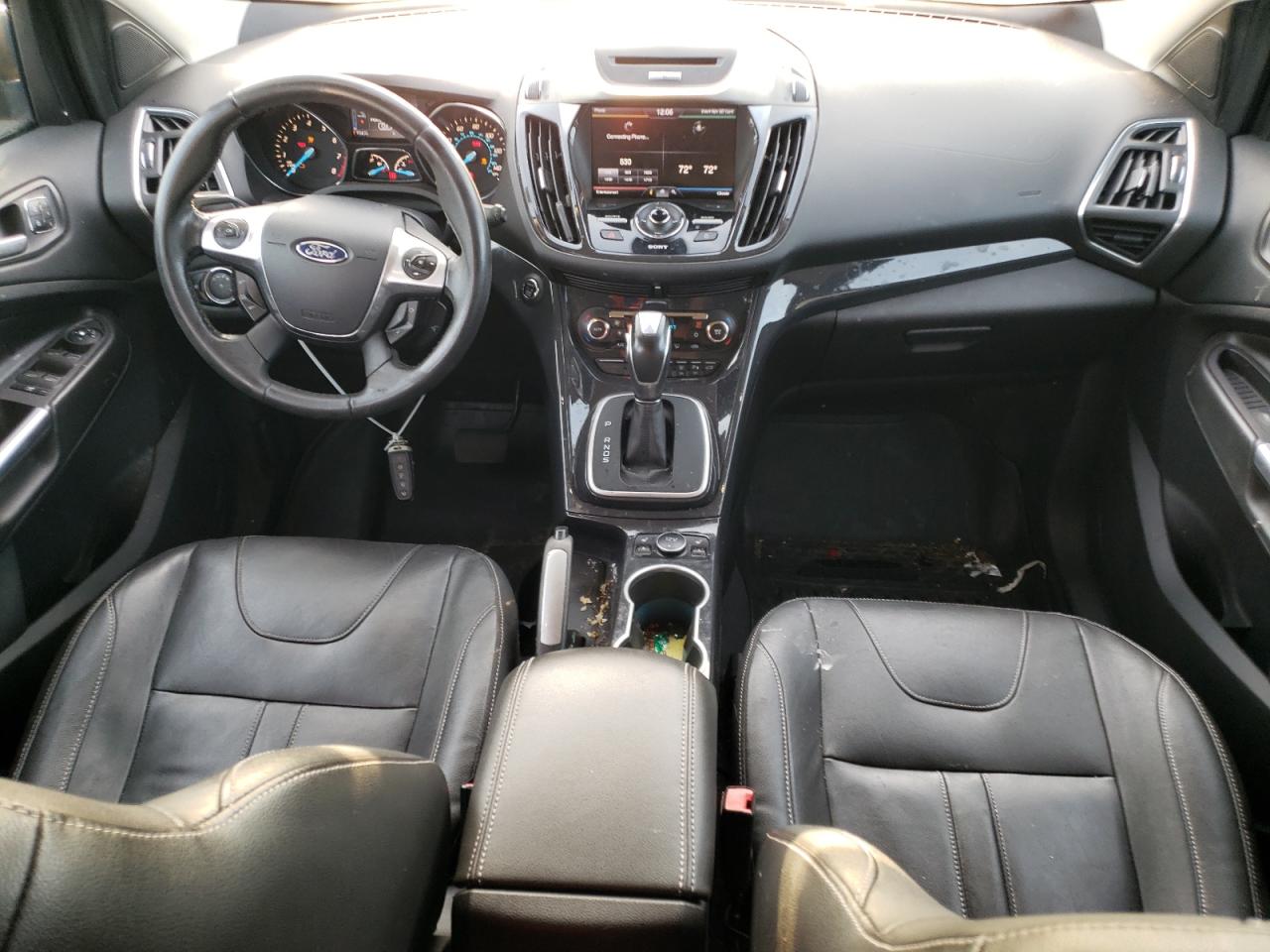 FORD ESCAPE TITANIUM