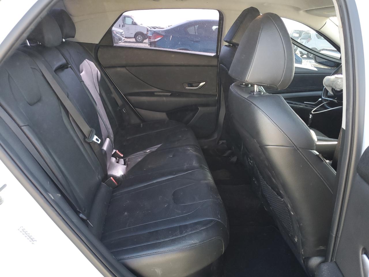 HYUNDAI ELANTRA LIMITED