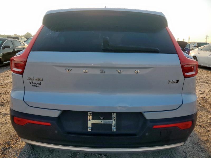 2021 VOLVO XC40 T5 MO YV4162UK3M2597842