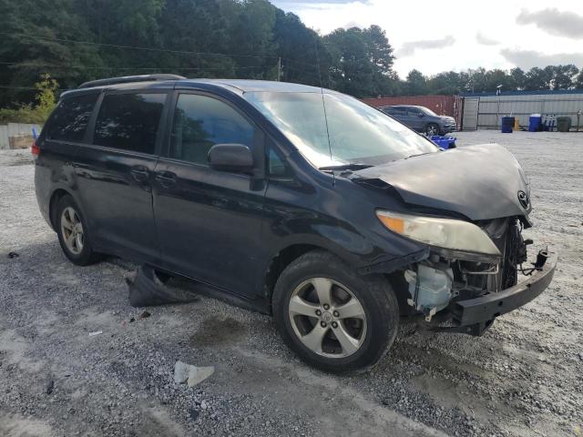 2011 TOYOTA SIENNA LE - 5TDKK3DC8BS069589