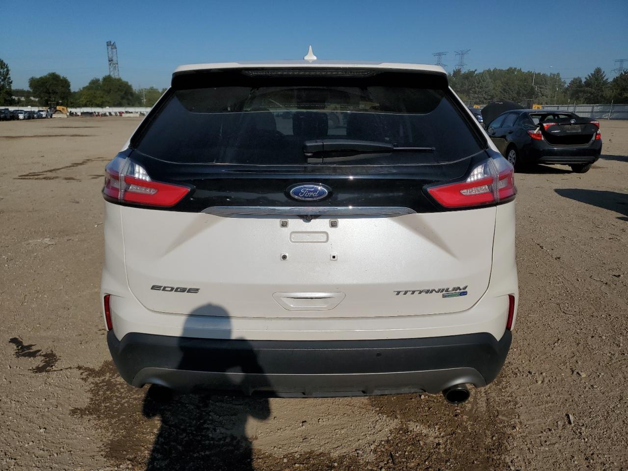 FORD EDGE TITANIUM