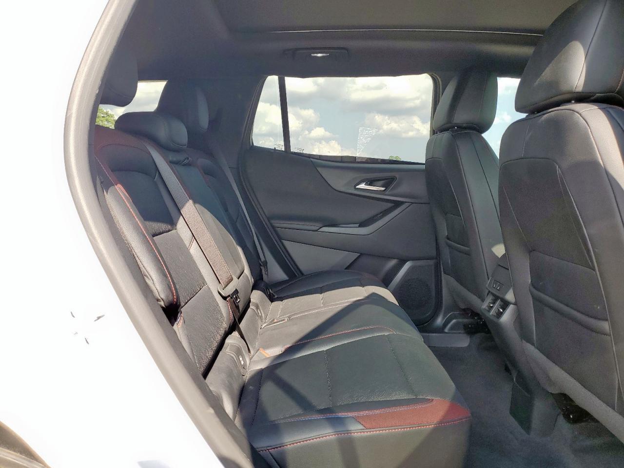 CHEVROLET EQUINOX RS