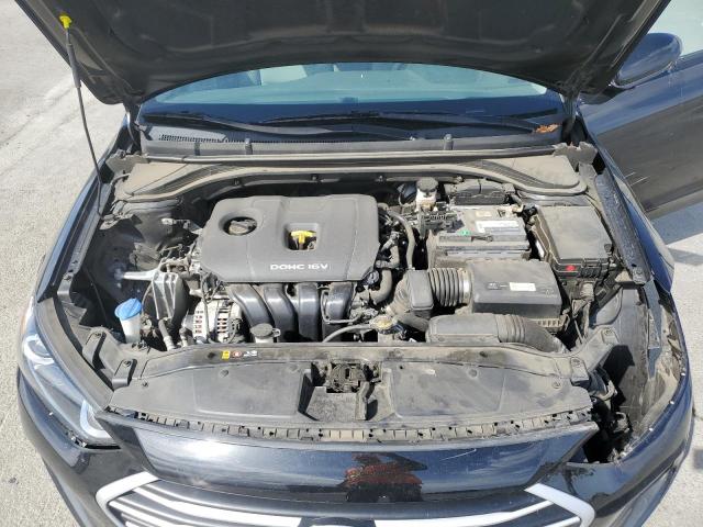 2018 HYUNDAI ELANTRA SE 5NPD84LF1JH368600