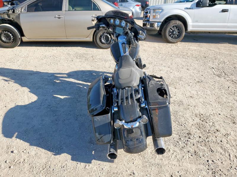 2015 HARLEY-DAVIDSON FLHXS STRE - 1HD1KRM12FB668996