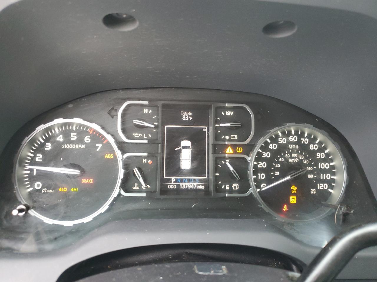 TOYOTA TUNDRA DOUBLE CAB SR