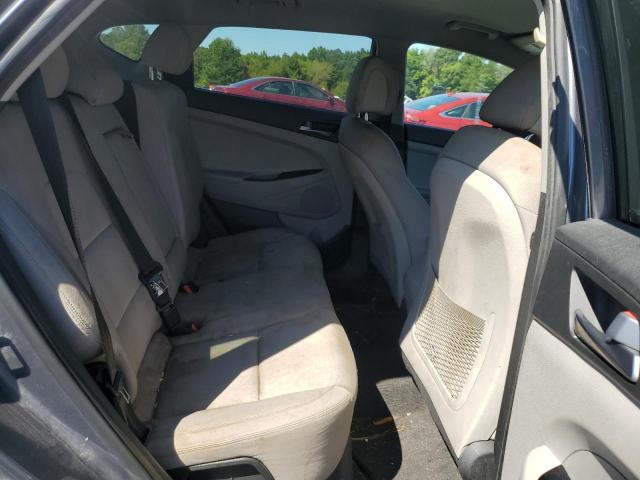 2017 HYUNDAI TUCSON SE KM8J23A4XHU446111