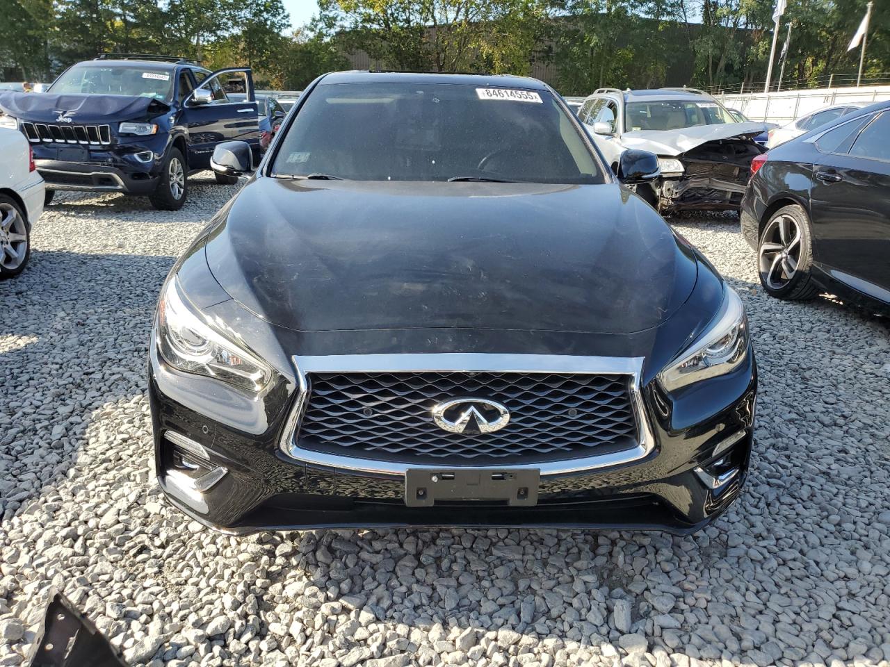 INFINITI Q50 LUXE