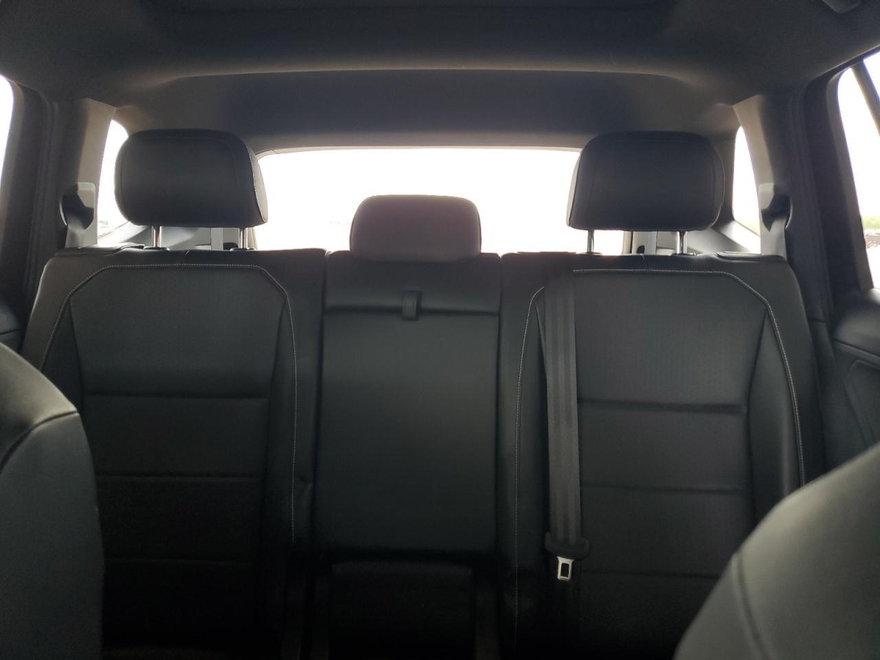 VOLKSWAGEN TIGUAN SE