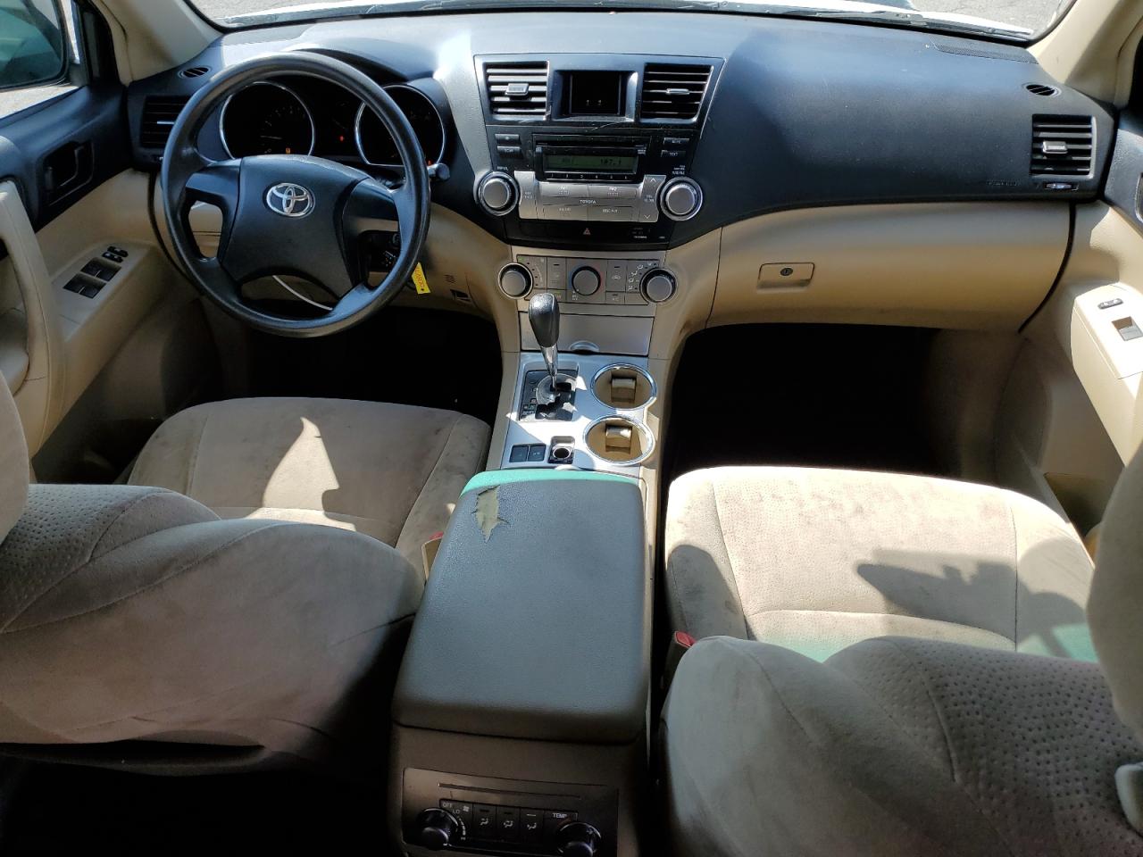 TOYOTA HIGHLANDER BASE