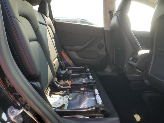 2021 TESLA MODEL Y 5YJYGDEE7MF073528