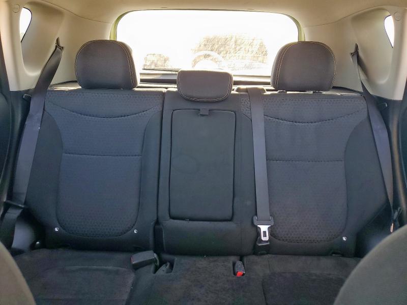 2015 KIA SOUL + - KNDJP3A50F7764684