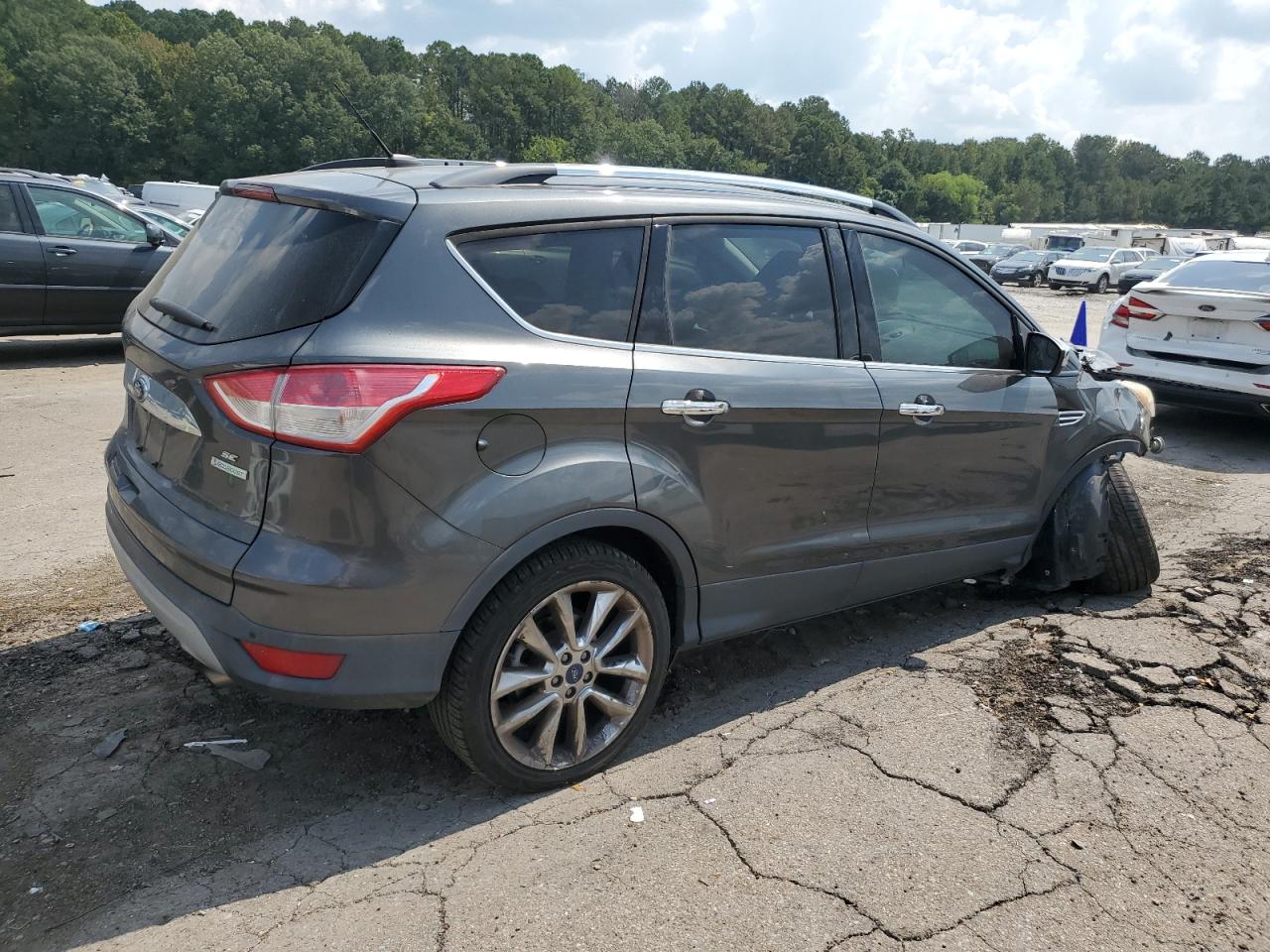 FORD ESCAPE SE