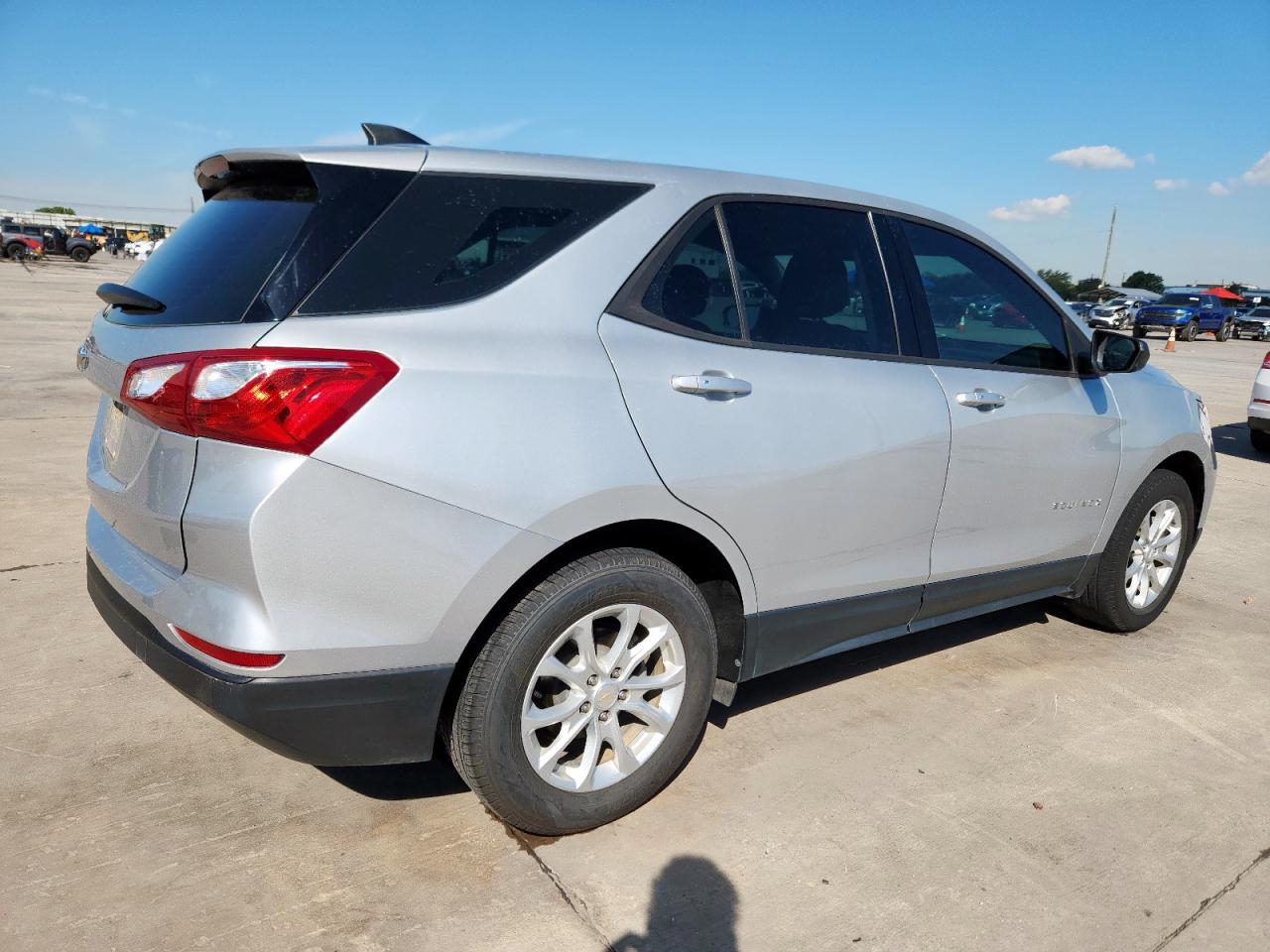 CHEVROLET EQUINOX LS