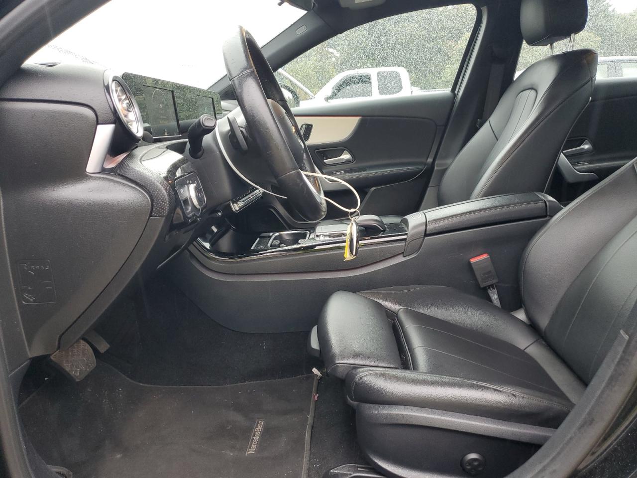 MERCEDES-BENZ A-CLASS 220 4MATIC