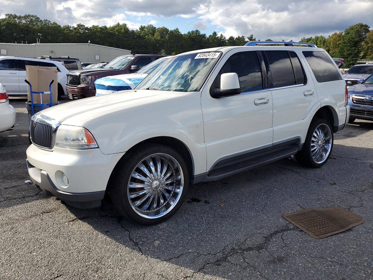 Lot #3278820610 2003 LINCOLN AVIATOR