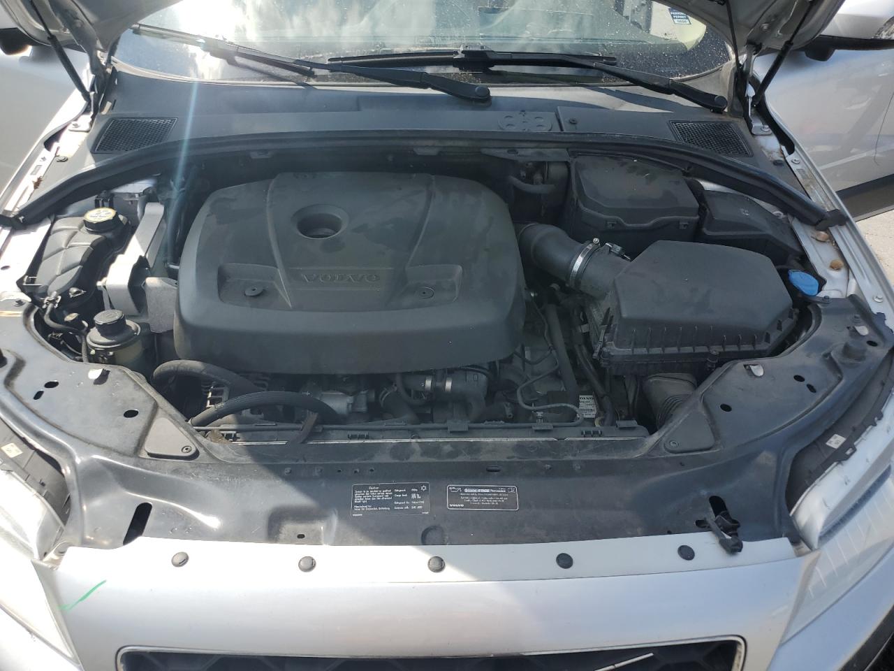 VOLVO XC70 T5 PREMIER