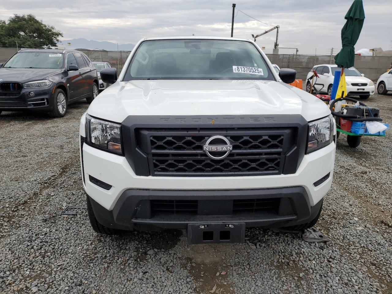 NISSAN FRONTIER S