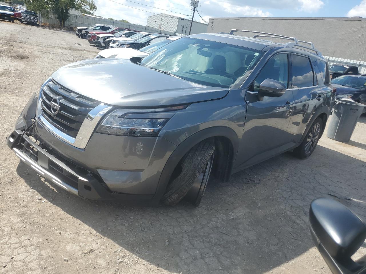 NISSAN PATHFINDER SL