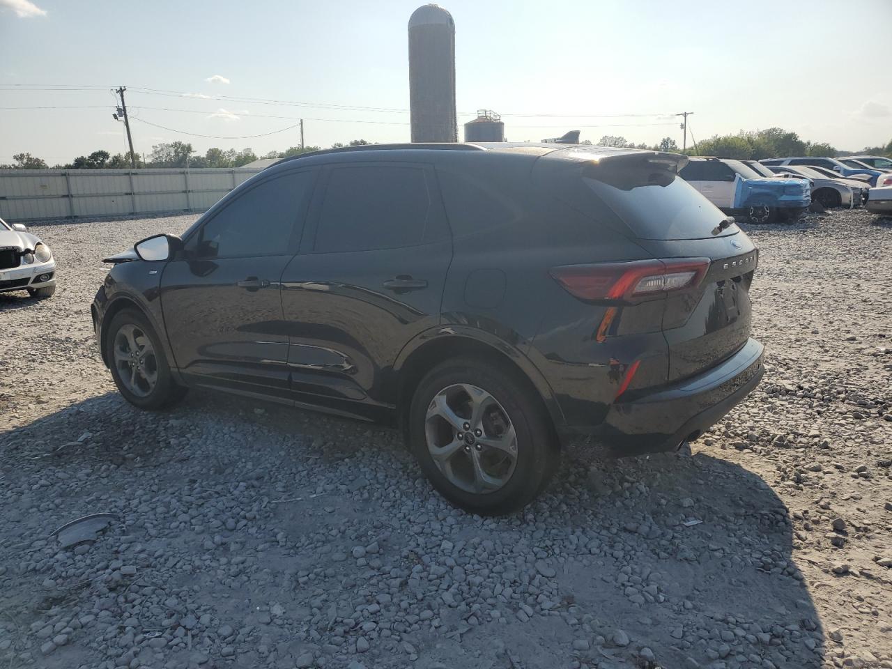 FORD ESCAPE ST LINE
