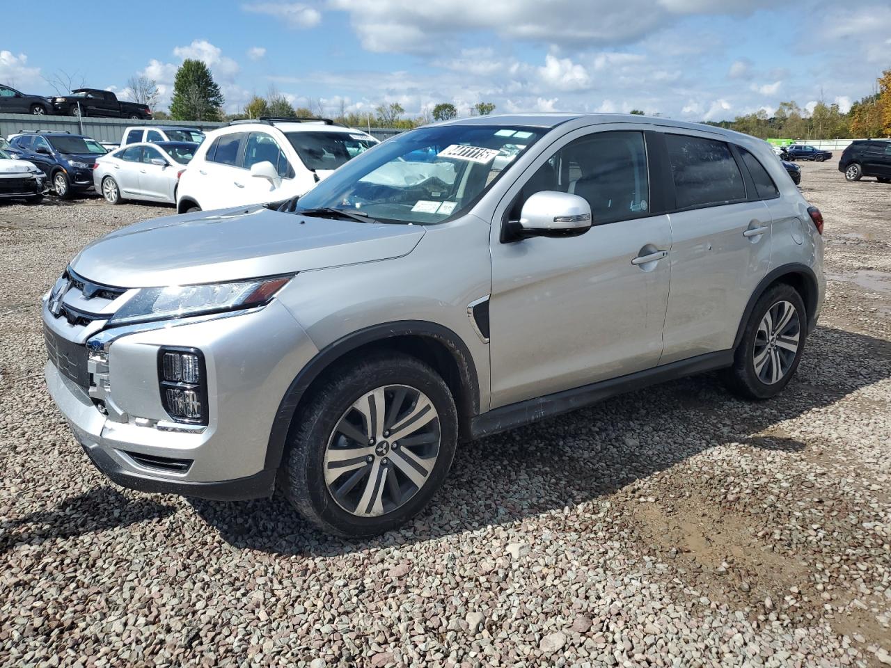 MITSUBISHI OUTLANDER S
