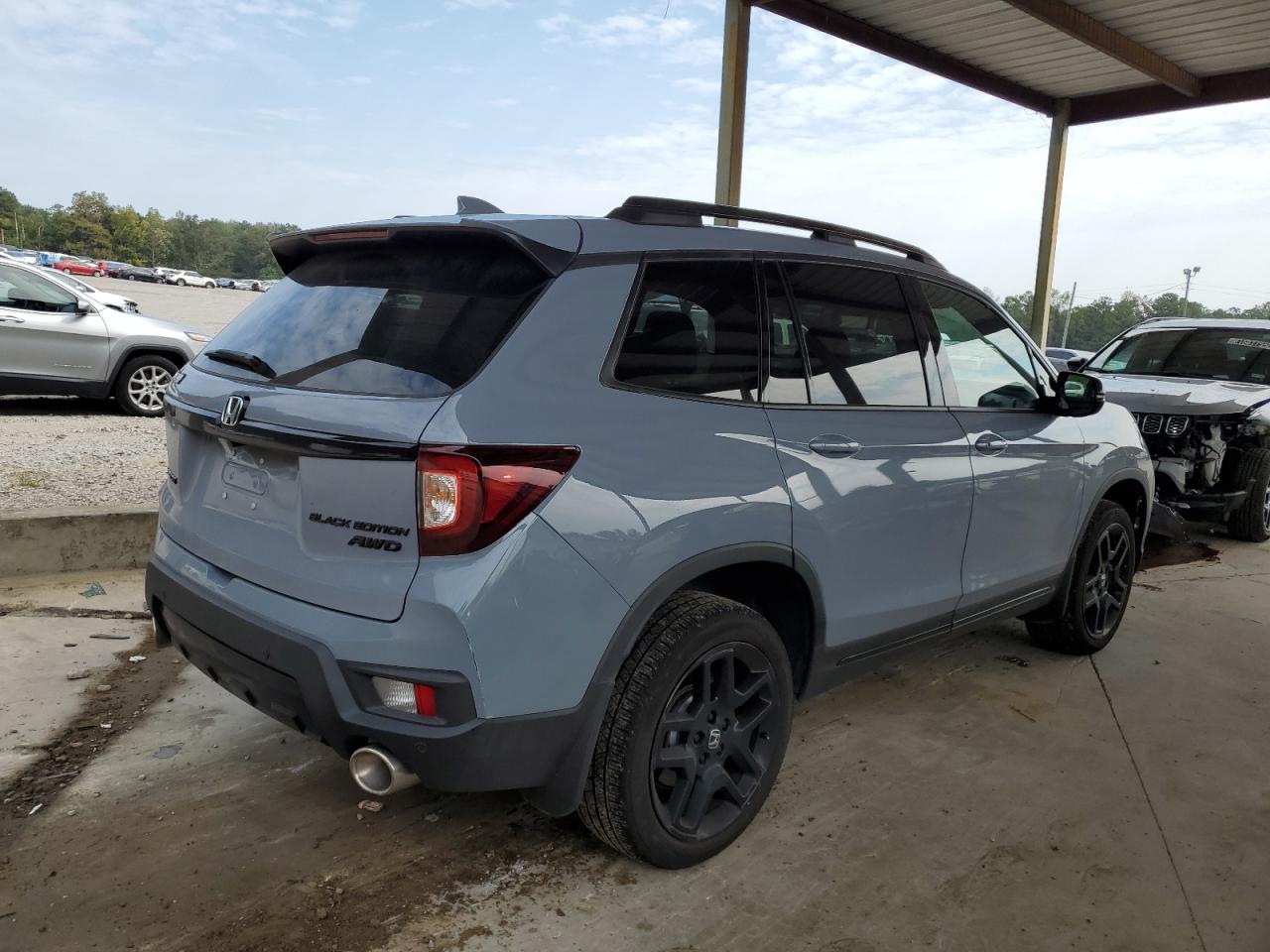 HONDA PASSPORT BLACK EDITION