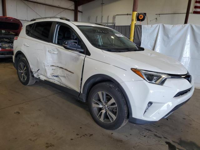 2018 TOYOTA RAV4 ADVEN JTMRFREV4JJ179184