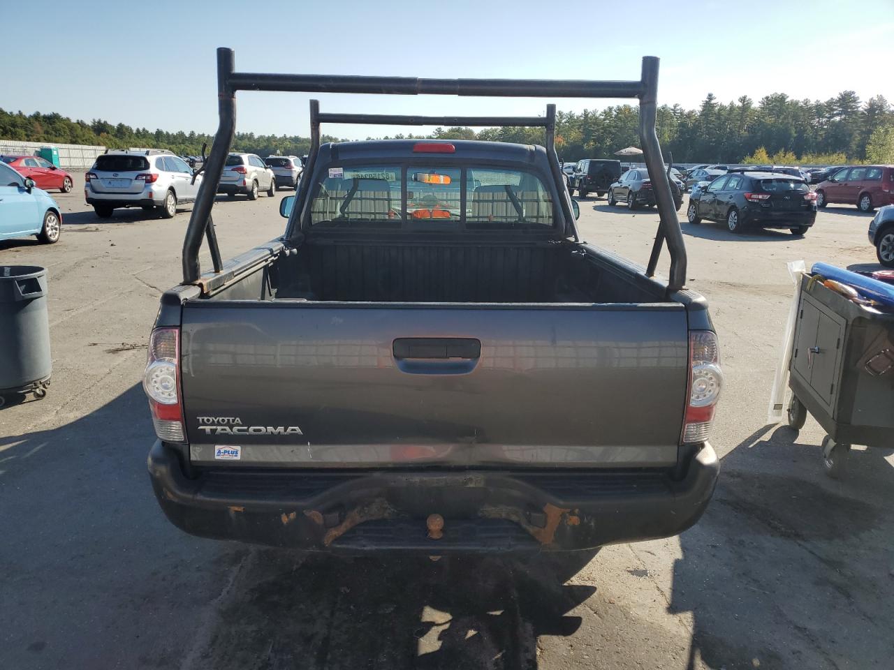 TOYOTA TACOMA