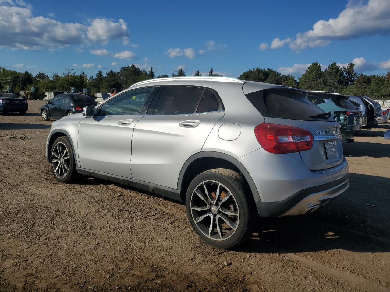 MERCEDES-BENZ GLA-CLASS 250 4MATIC