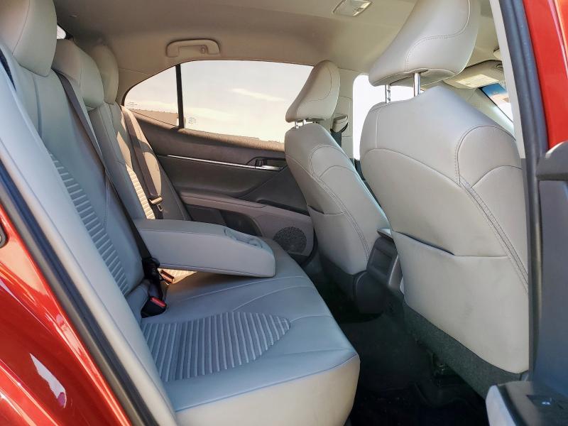 2020 TOYOTA CAMRY SE #3301945430