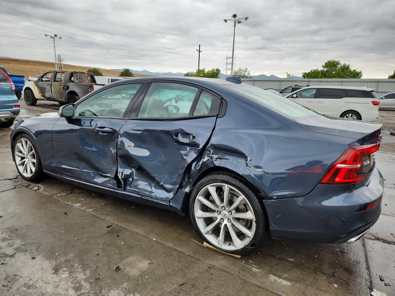 VOLVO S60 T6 MOMENTUM