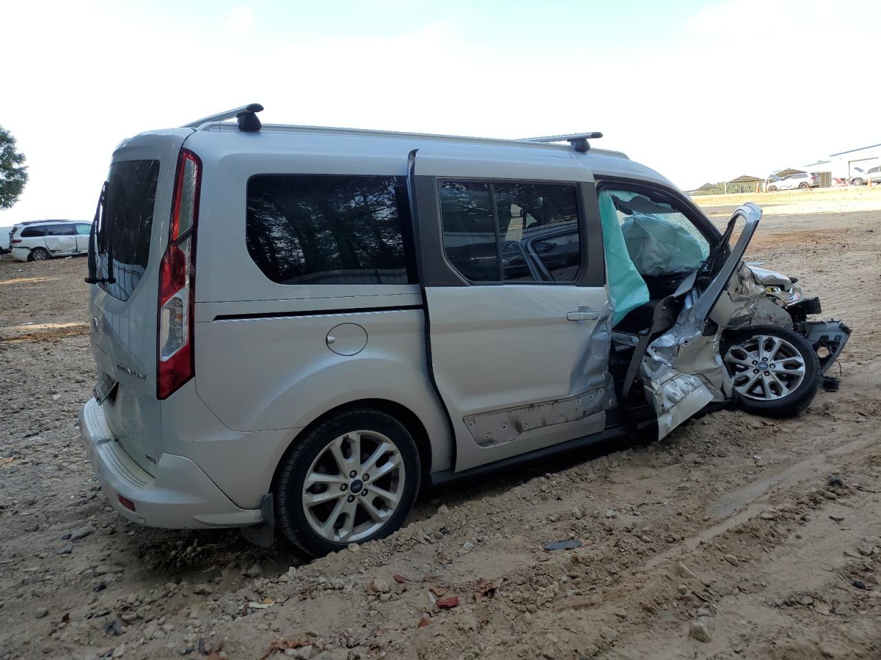 FORD TRANSIT CONNECT TITANIUM