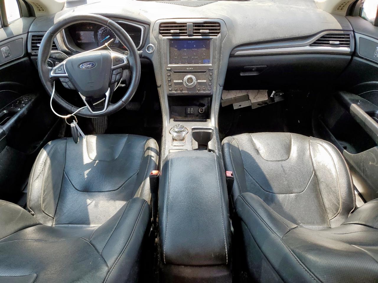 FORD FUSION TITANIUM