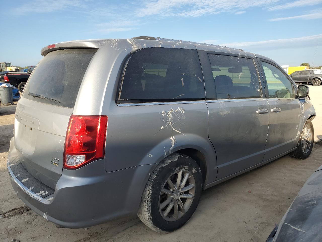 DODGE GRAND CARAVAN SXT