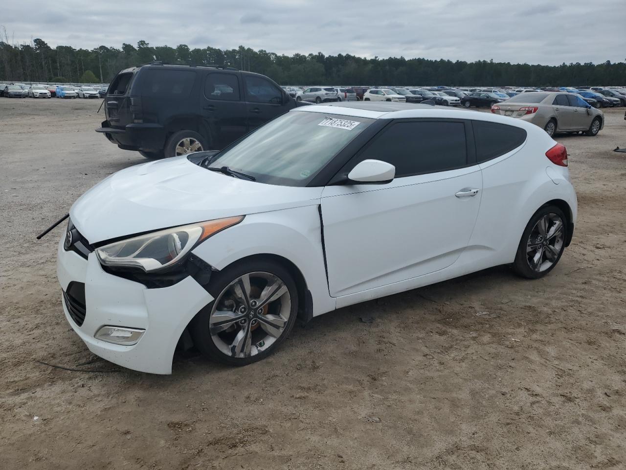 HYUNDAI VELOSTER