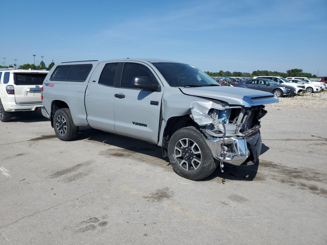 TOYOTA TUNDRA DOUBLE CAB SR