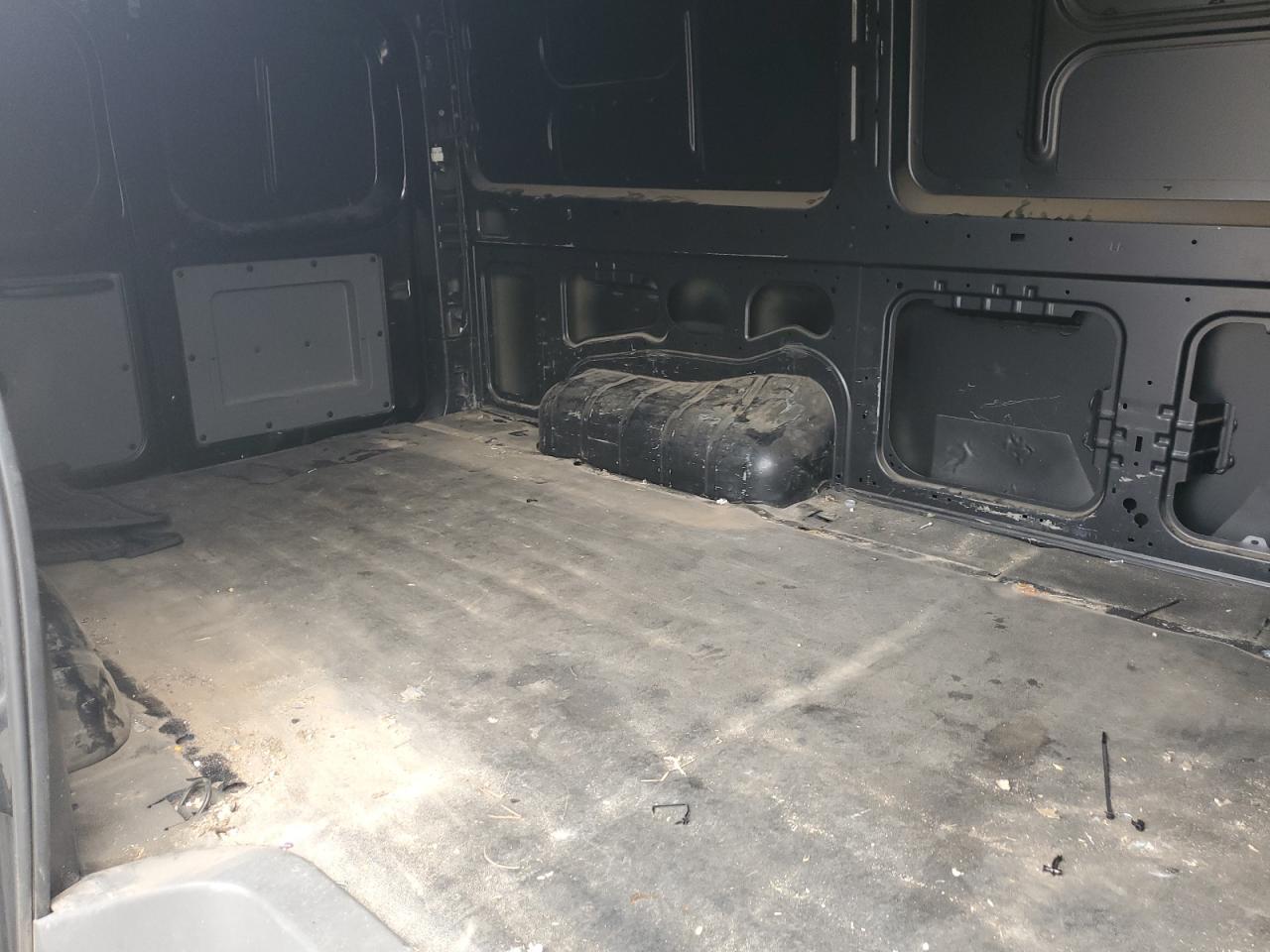 NISSAN NV1500 1500 S