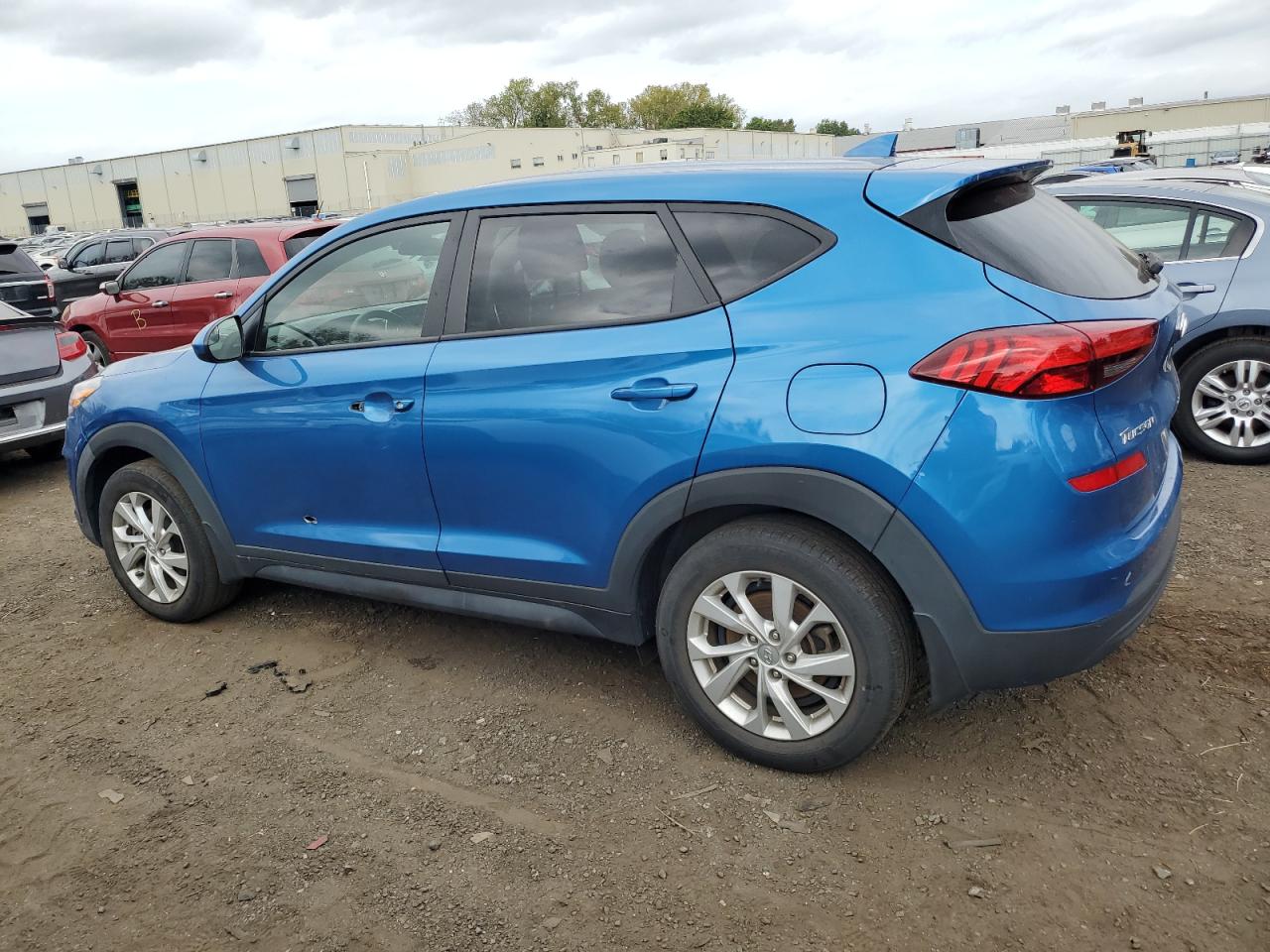 HYUNDAI TUCSON SE