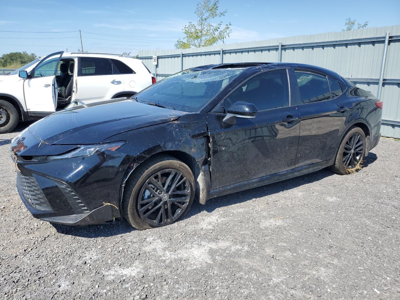 TOYOTA CAMRY XSE