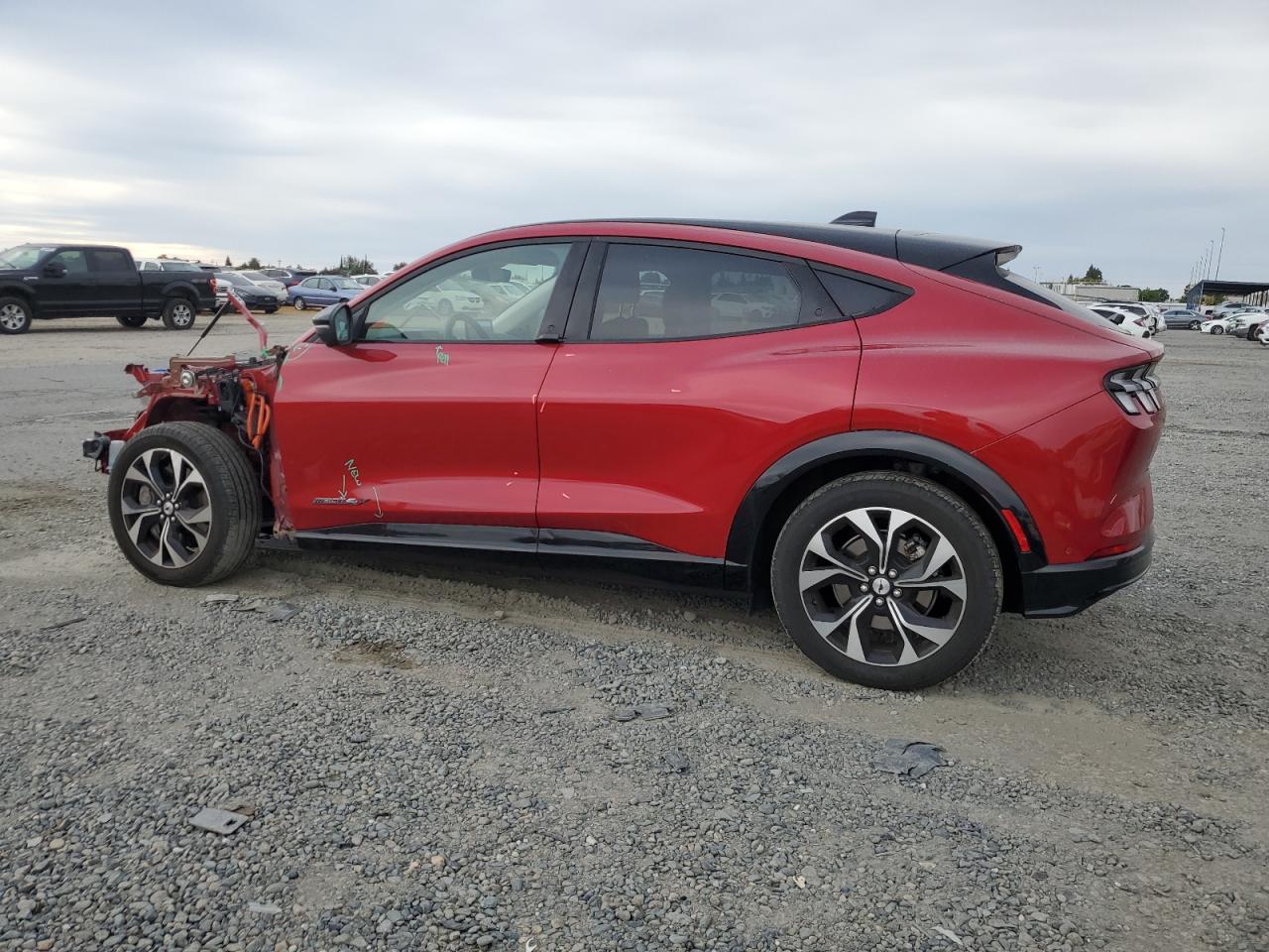 FORD MUSTANG PREMIUM