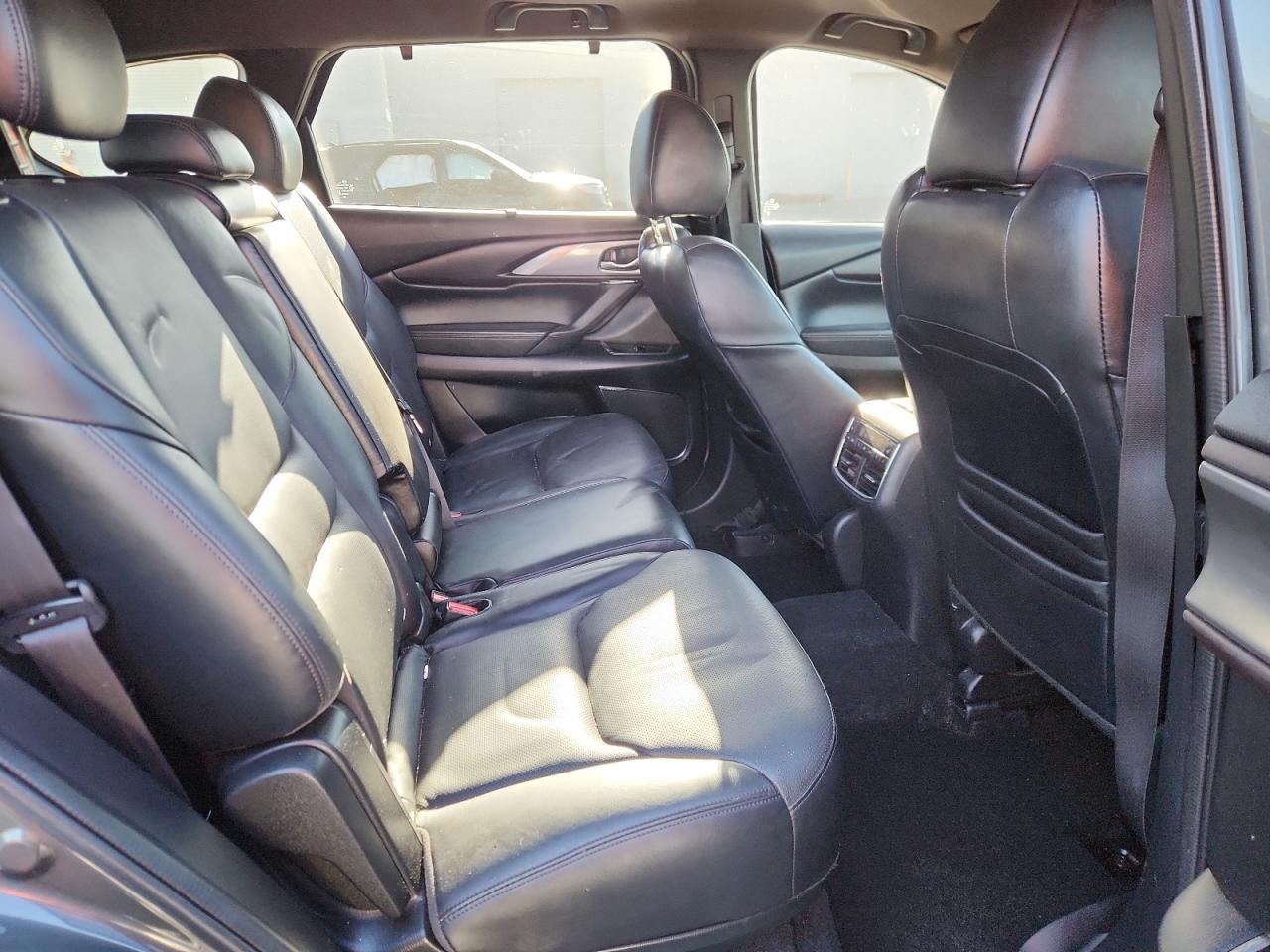 MAZDA CX-9 GRAND TOURING