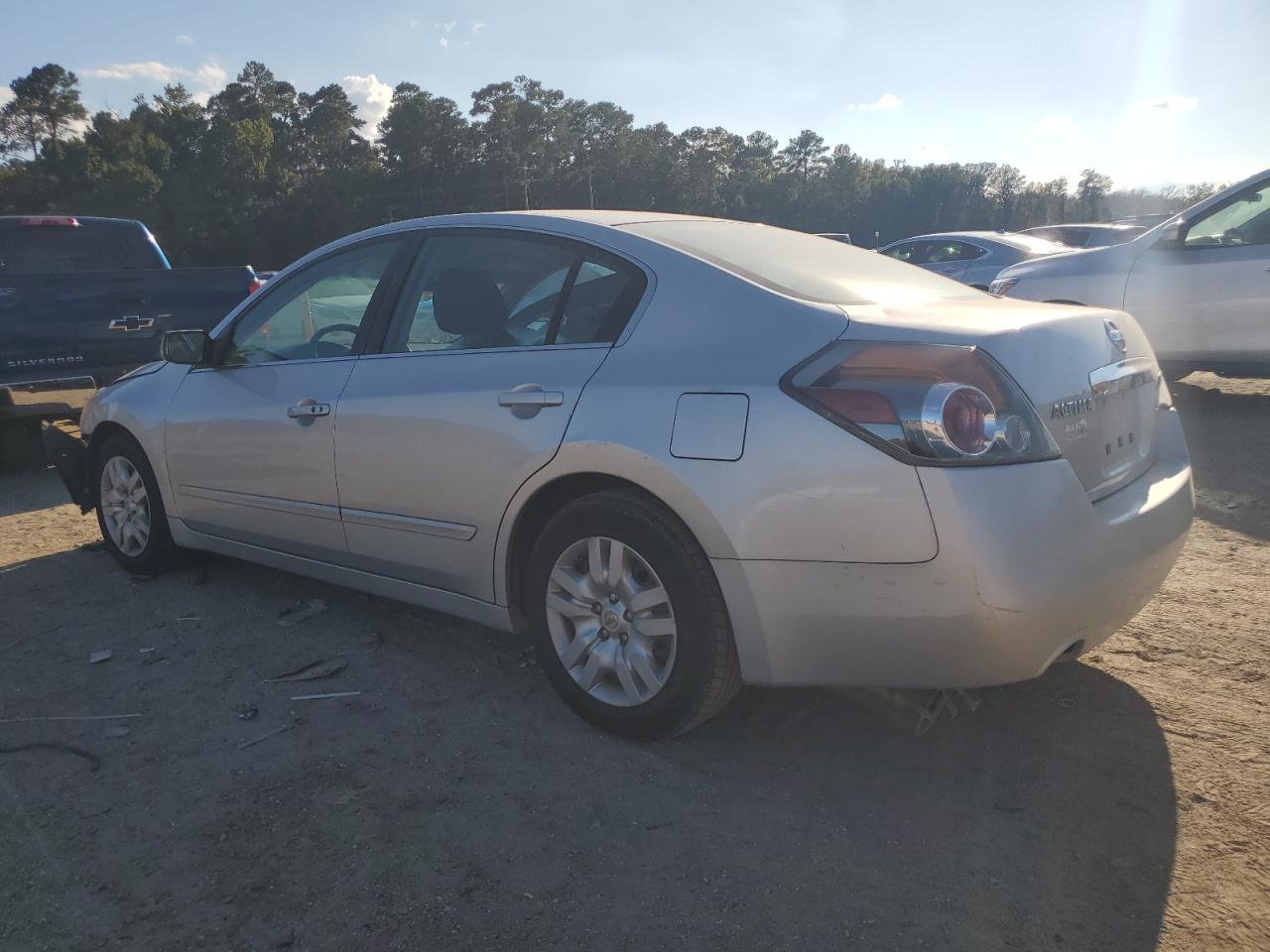 NISSAN ALTIMA BASE