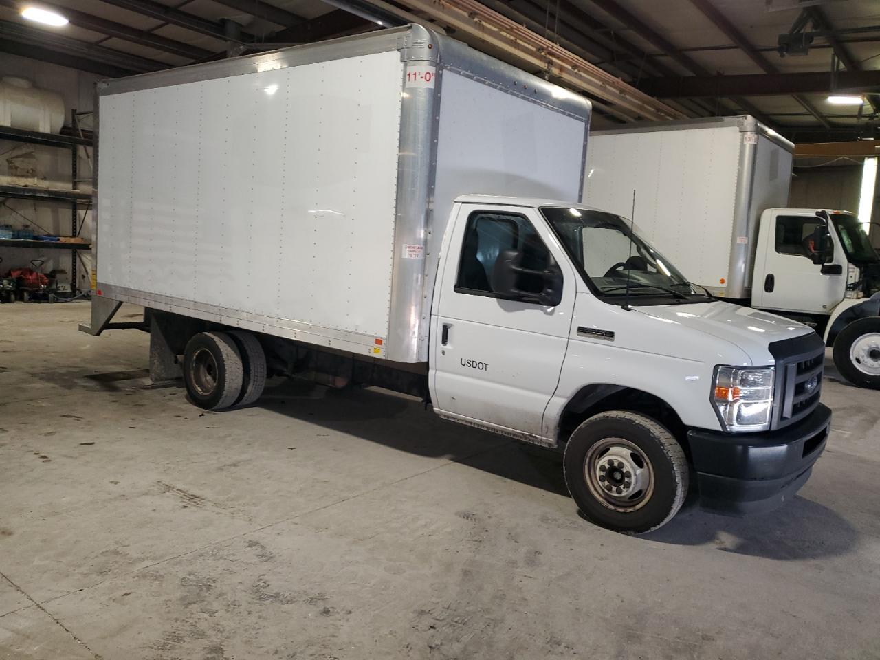 FORD ECONOLINE E350 SUPER DUTY CUTAWAY VAN