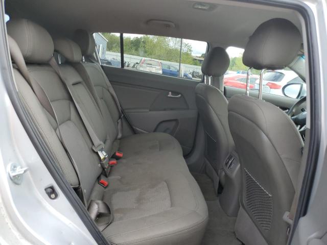 2016 KIA SPORTAGE L - KNDPBCAC6G7822354