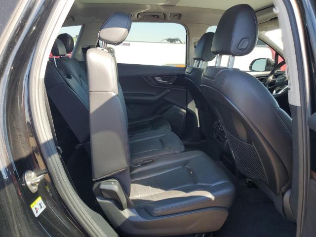 2017 AUDI Q7 PREMIUM WA1LAAF70HD043384