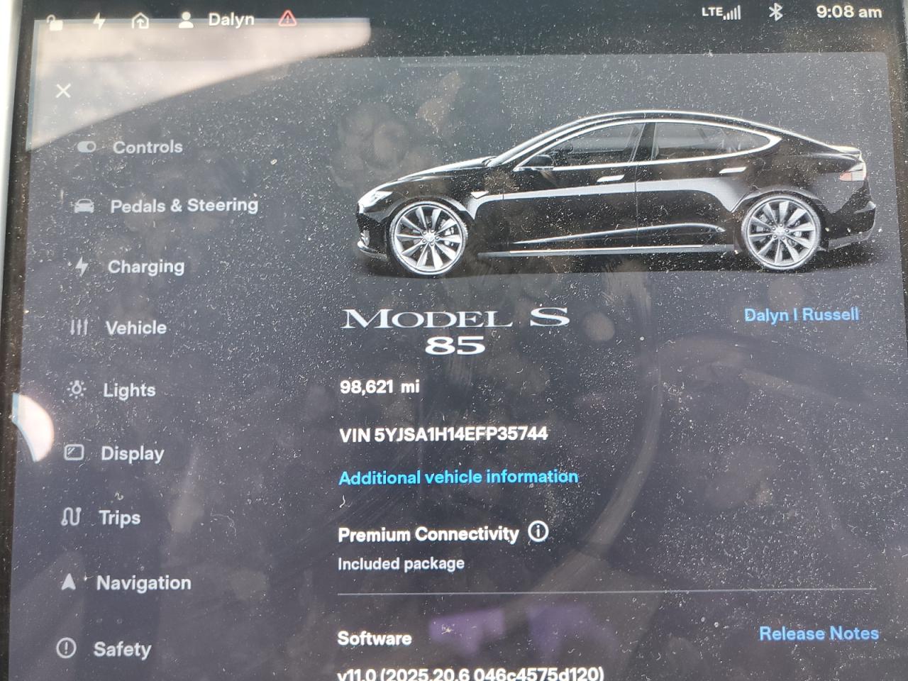 TESLA MODEL S