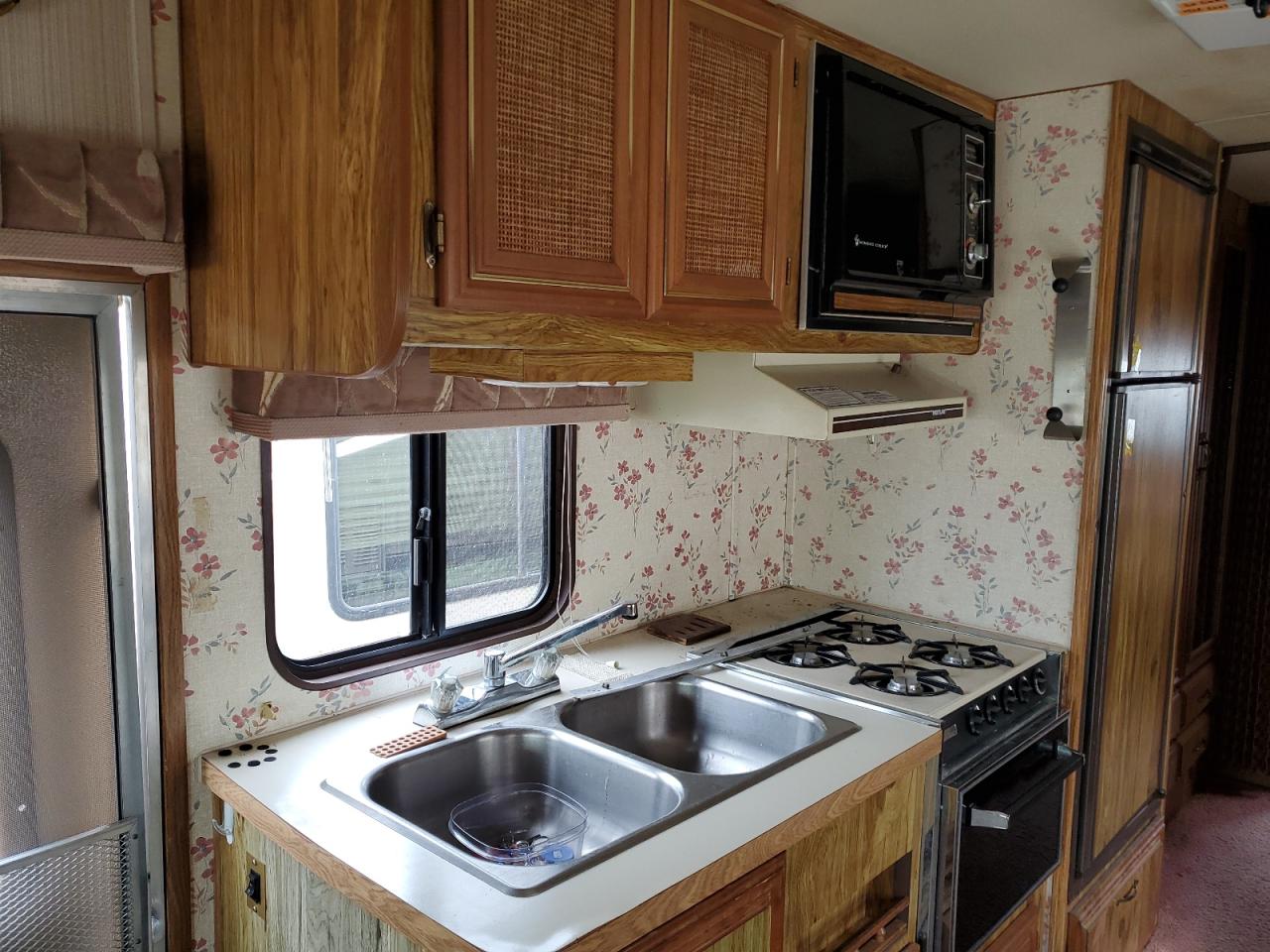 Lot #3246176093 1987 GMC MOTOR HOME