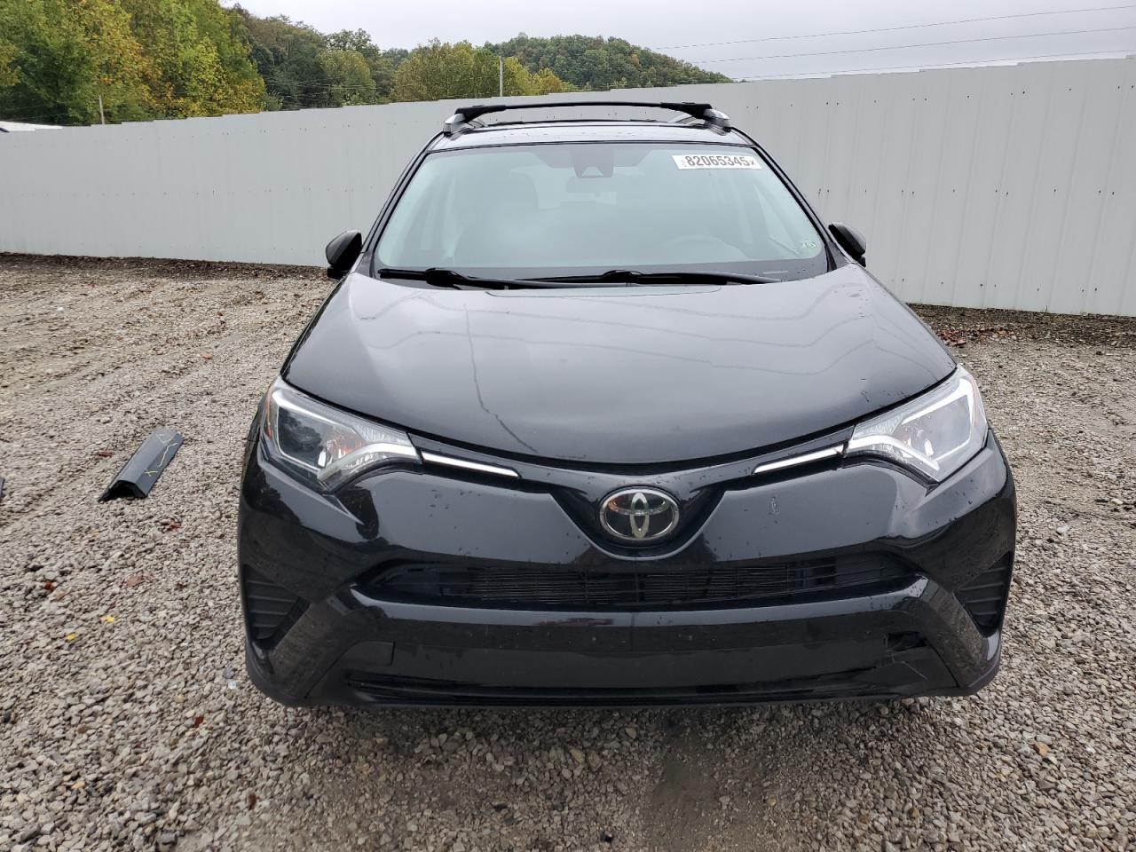 TOYOTA RAV4 LE