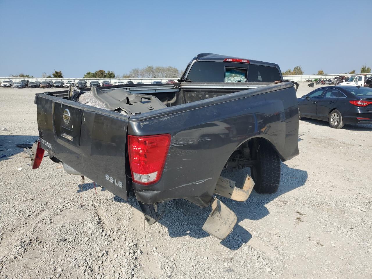 Lot #3245492605 2006 NISSAN TITAN XE